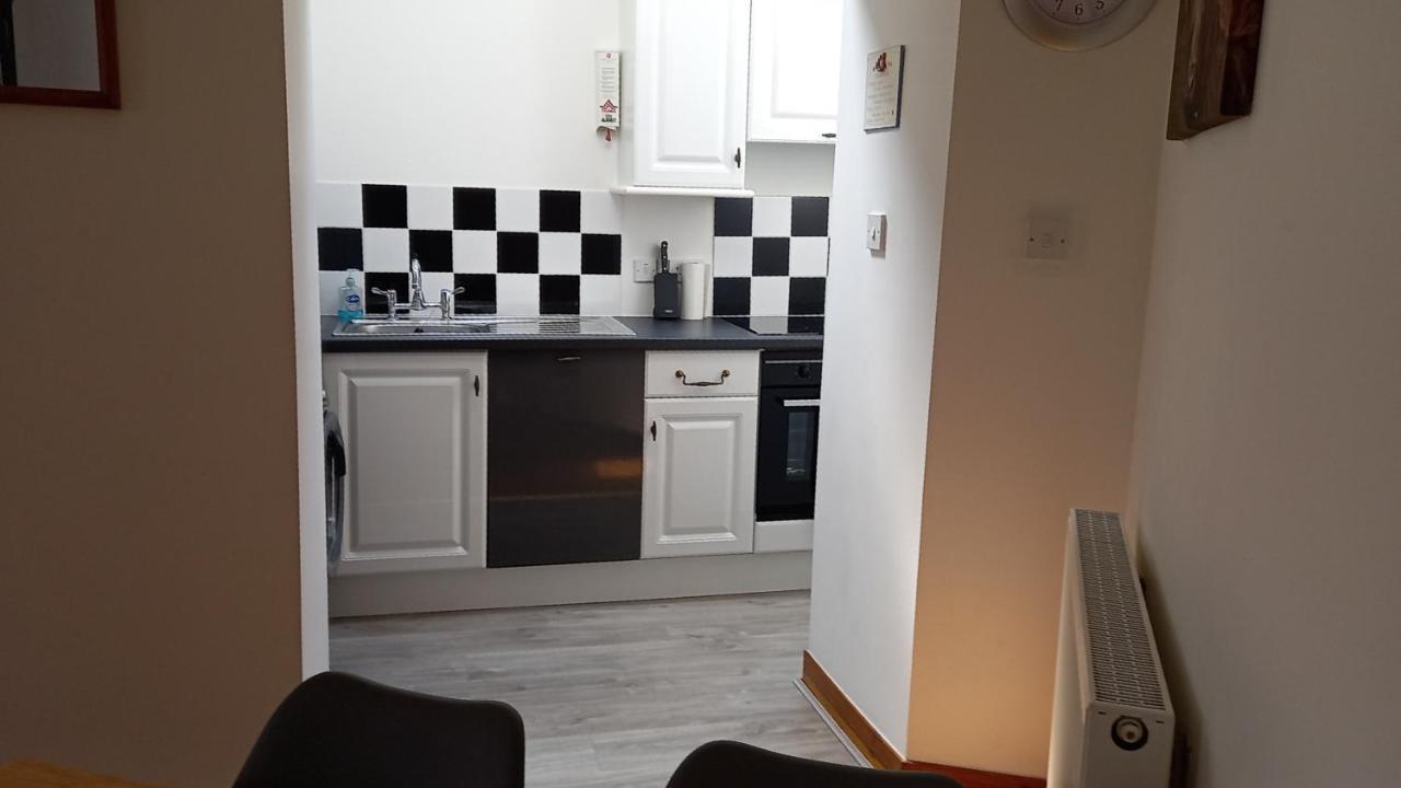 North End The Cottage Нэрн Экстерьер фото